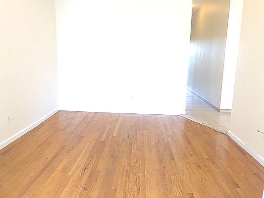5th image of 36-08 Astoria Blvd S #2F