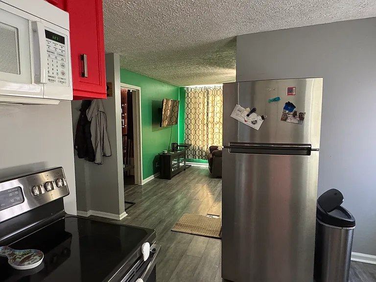 313 Villa Dr — Photo 9