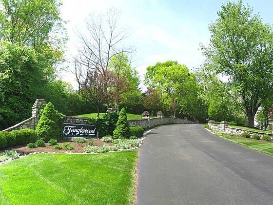 1st image of 5059 Tanglewood Park Dr
