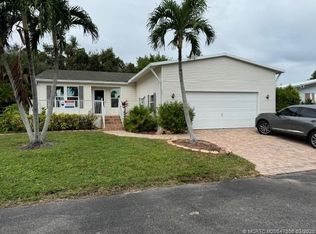 6251 S Joshua Ln, Lake Worth, FL 33462