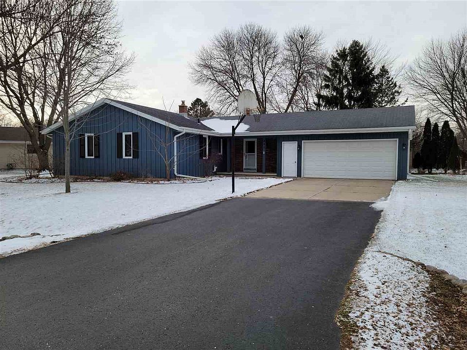 1st image of 440 Silverwood Ln