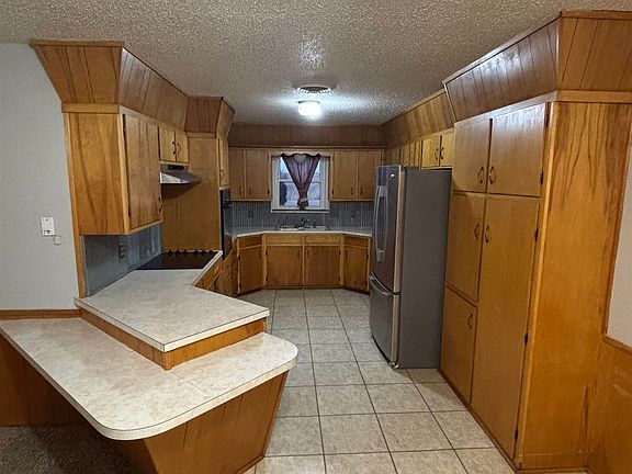 4th image of 132773 N East Rd W #14