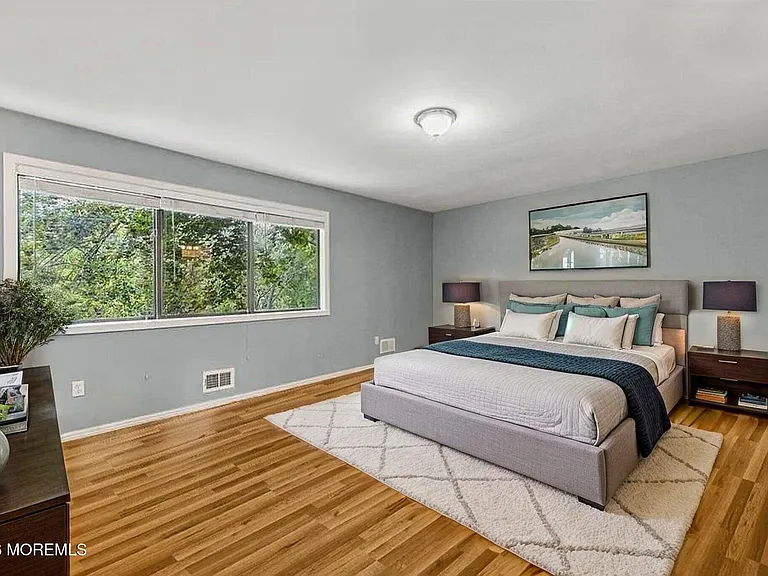 424 Tall Oak Ln — Photo 14