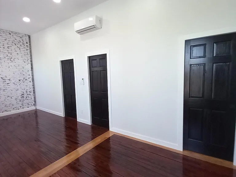 111 Remsen St #111 — Photo 11