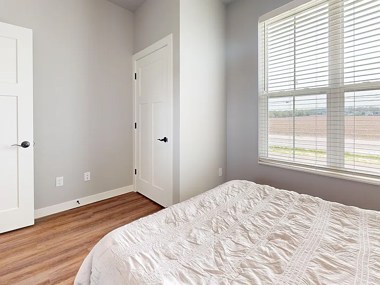 120 Peterson Trl — Photo 32