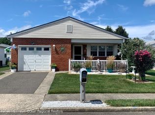 63 Virgin Islands Dr, Toms River, NJ 08757