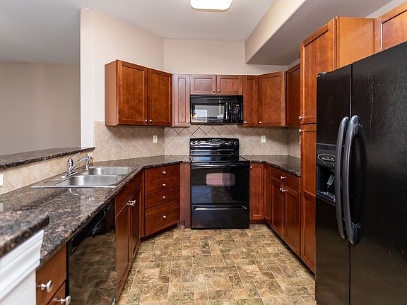 5th image of 1655 Little Bear Creek Pt Unit 301