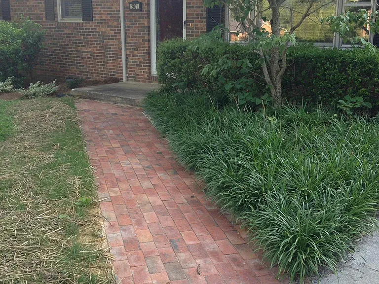 2801 Granbrook Dr — Photo 3