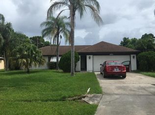 2343 SE Holland St, Port Saint Lucie, FL 34952