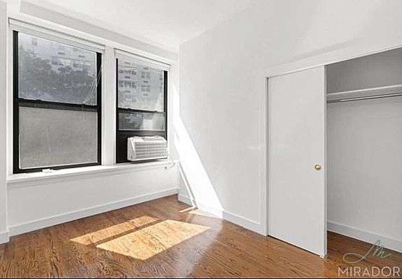 5th image of 65 4th Ave APT 2A