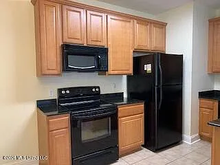 1334 Tropical Cv — Photo 12