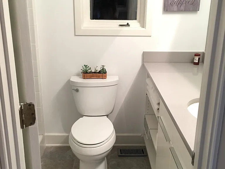 599 E Morningside Dr NE #1 — Photo 15