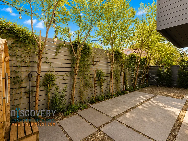 3235 Louise St #C — Photo 48