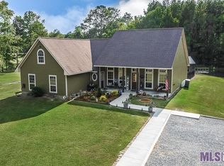 30563 Weiss Rd, Livingston, LA 70754