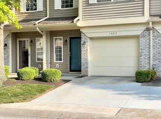 1043 Grovewood Dr, Beech Grove, IN 46107