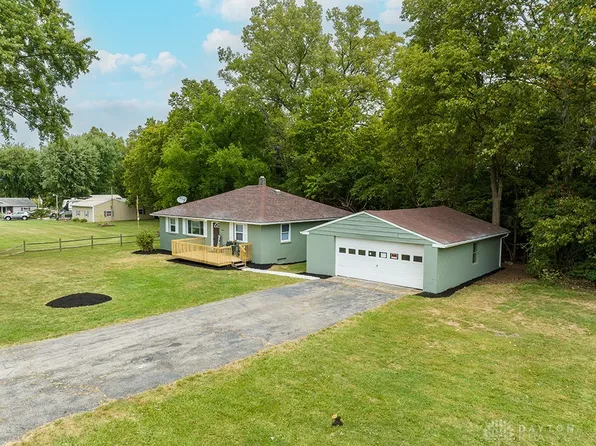 4570 Salzman Rd, Middletown, OH 45044