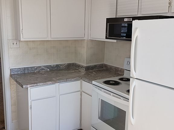 5th image of 1805 Cheyenne Pl