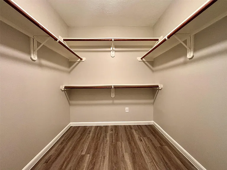 8816 E Buffalo Cir — Photo 14