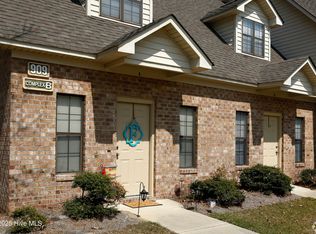 905 Allen Rd APT D8, Greenville, NC 27834
