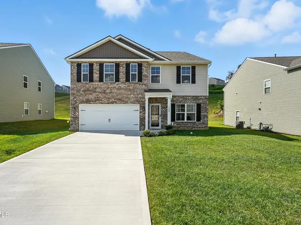 1260 Valley Parke Dr, Kingsport, TN 37663