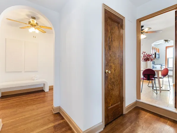 25-40 31st Avenue image 16 of 24