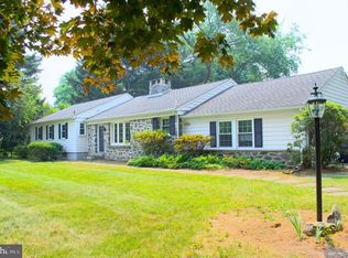 414 Warren Rd, Wayne, PA 19087