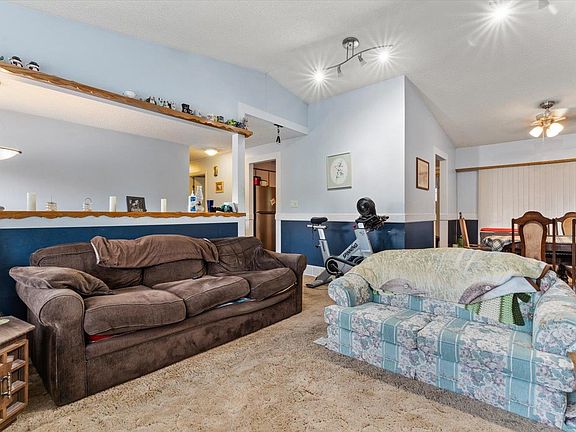 5th image of 3155 Princess Ct