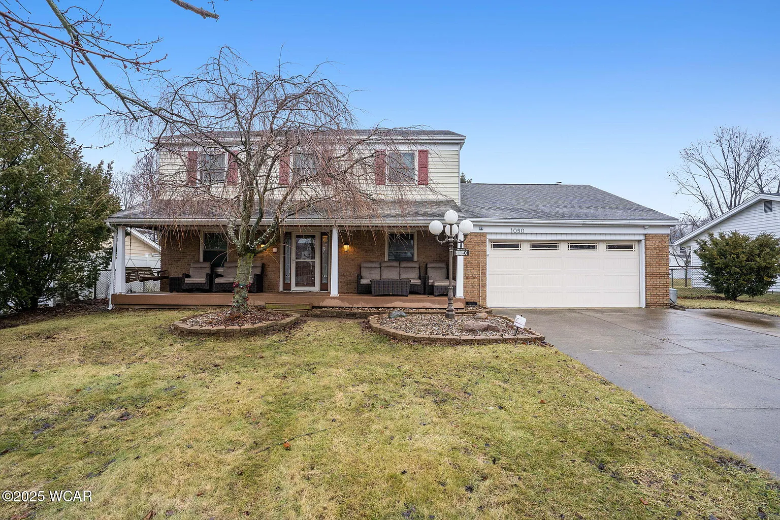 1050 Amboise Dr photo 1