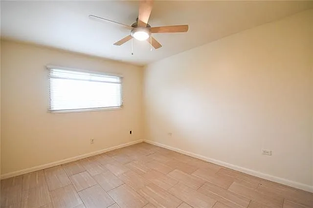 2 bed, 1.0 bath, 825 sqft, $1,200 — Photo 4