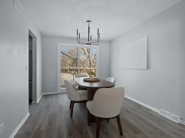13004 Grand Ave S, Burnsville, MN 55337