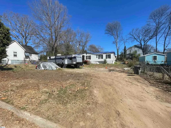 16 Woodward St, Greenville, SC 29611