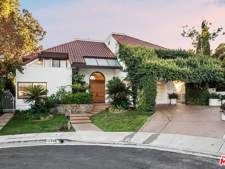 7940 Vulcan Dr — Photo 41