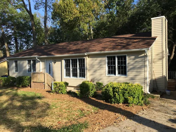 3725 Summer Pl, Raleigh, NC 27604