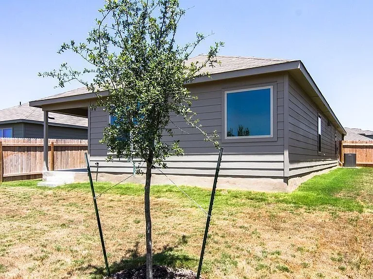 10604 Dimitrios Dr — Photo 20