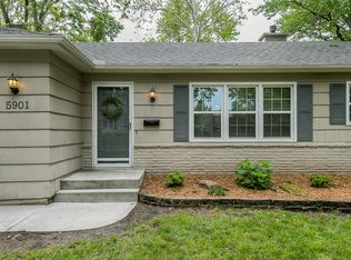 5901 W 101st St, Overland Park, KS 66207