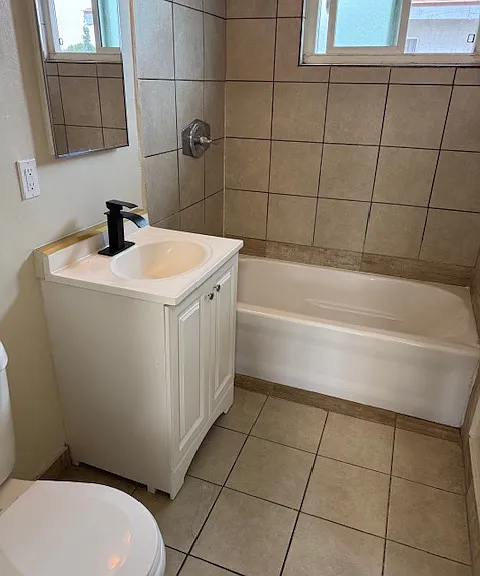 8037 Rose St #D — Photo 4