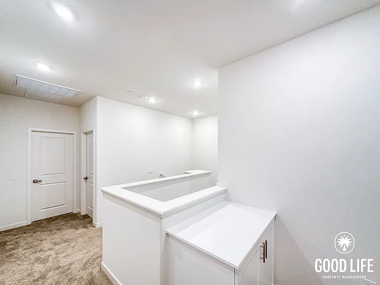 7006 Solara Way — Photo 20