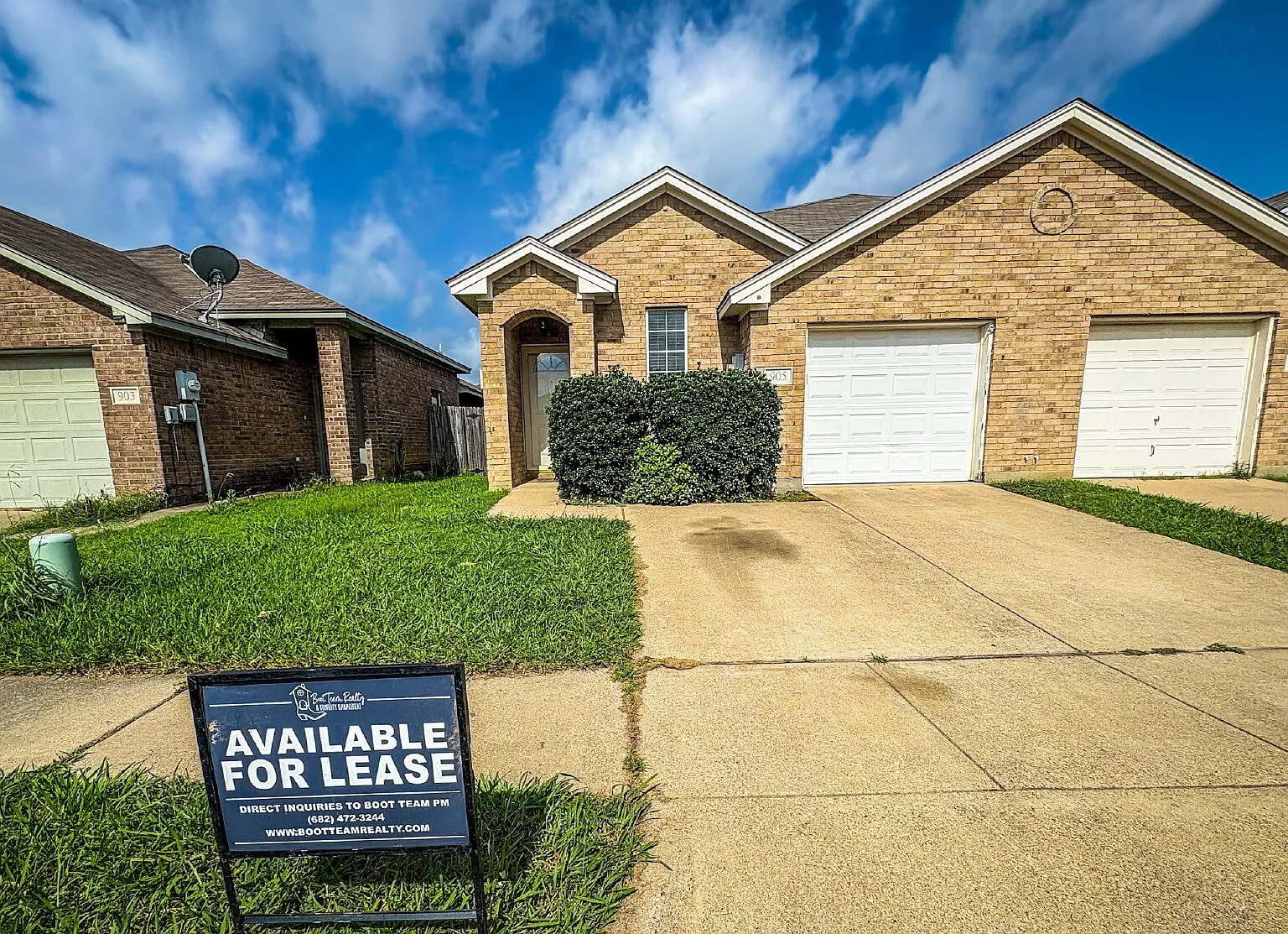 3 bed, 2.0 bath, 1384 sqft, $1,650 — Photo 2