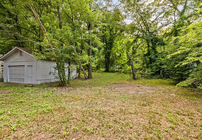 832 Meadowbrook Dr — Photo 6