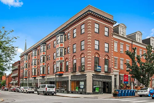 19 N Duke St Photo 1