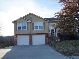 504 NE Salem St, Oak Grove, MO 64075