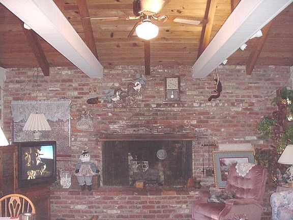 3rd image of 1680 Black Bart Ct