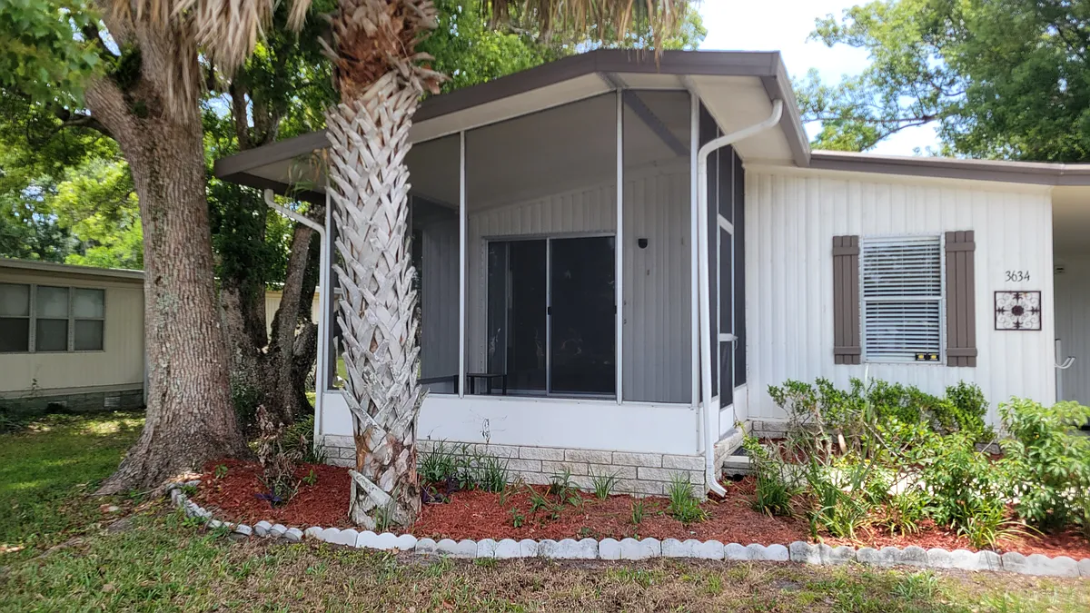 Building Photo - 3634 S Citrus Cir