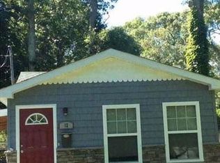 12 Cross St, Ronkonkoma, NY 11779