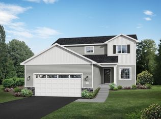 1010 Triumph Trl NE, Isanti, MN 55040