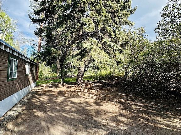 5th image of 146 E Chewuch Road