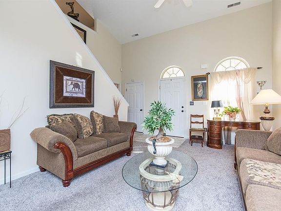 5th image of 663 Glen Arvin Cir