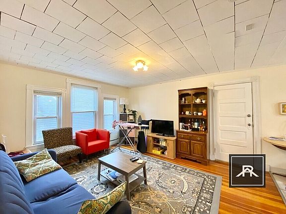 3rd image of 52 Brainerd Rd #3