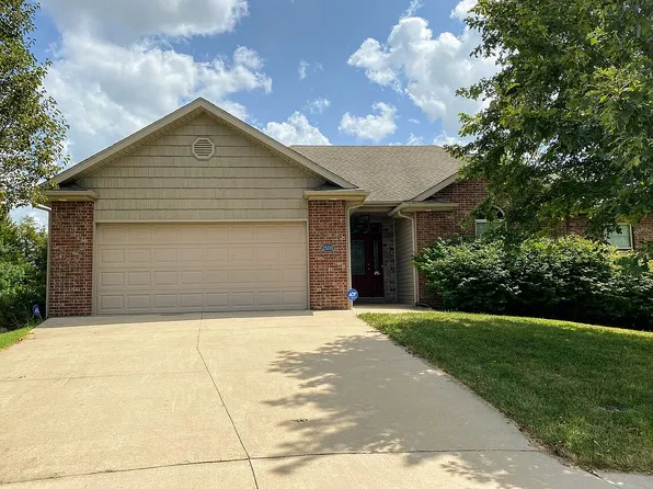 2500 Feldspar Ct, Columbia, MO 65202