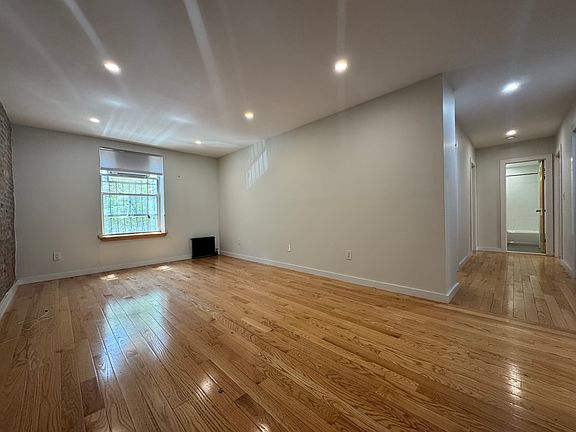 3rd image of 707 W 171st St #A